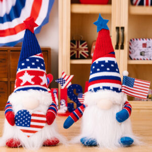 2-Piece Independence Day Knit Decor Gnomes